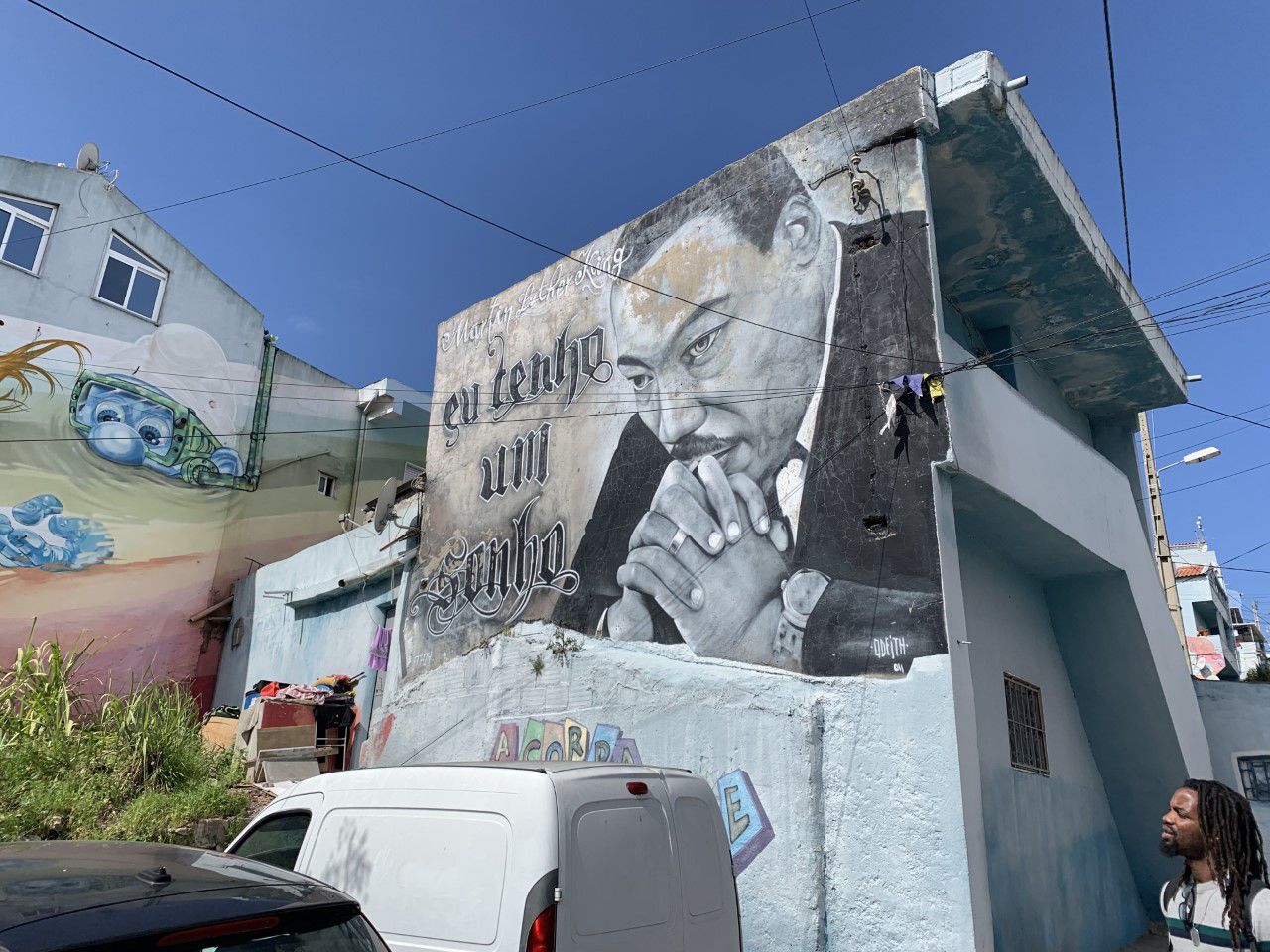 A mural of Martin Luther King Jr. in Cova da Moura.